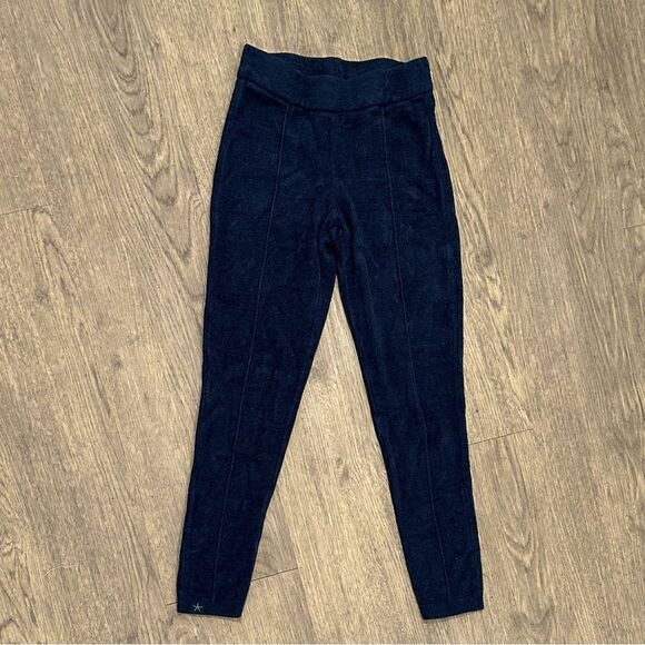 Barefoot Dreams CozyChic Ultra Lite® Youth Seamed Legging, black, size 6/7 - Picture 3 of 9